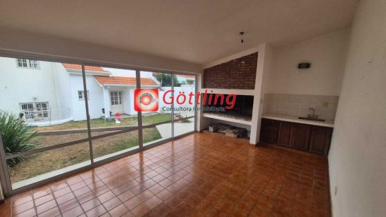 quincho con parrilla